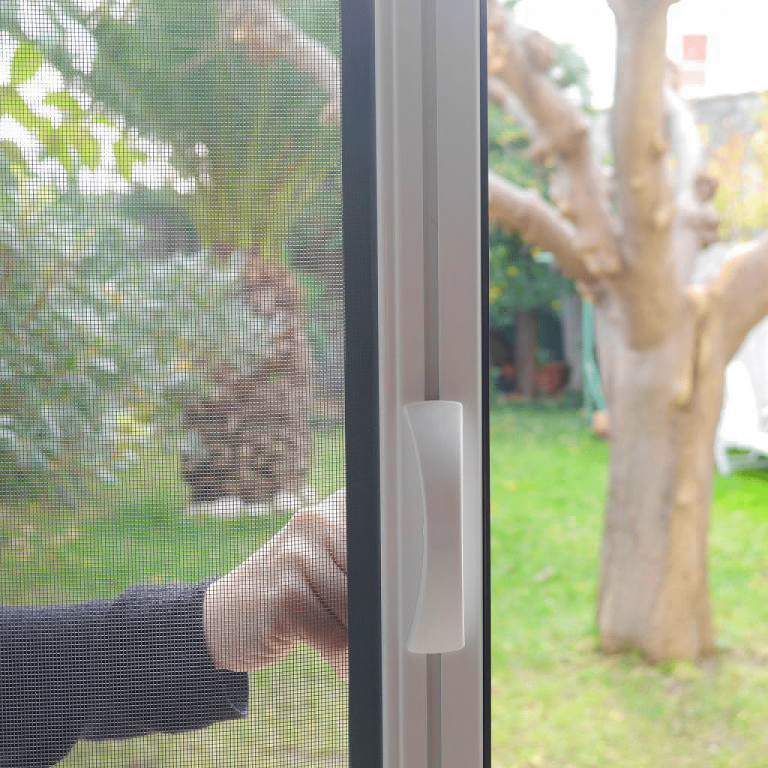Moustiquaire coulissante dole